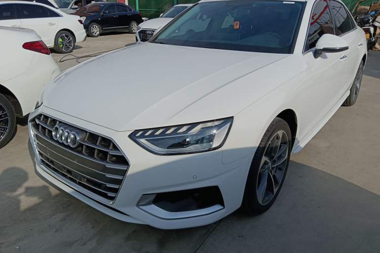 Used Audi A4L 2020 40 TFSI Fashionable and Elegant Model Guazi used car, China used car export, Used car for sale, Used cars, Cheapest cars for sale
