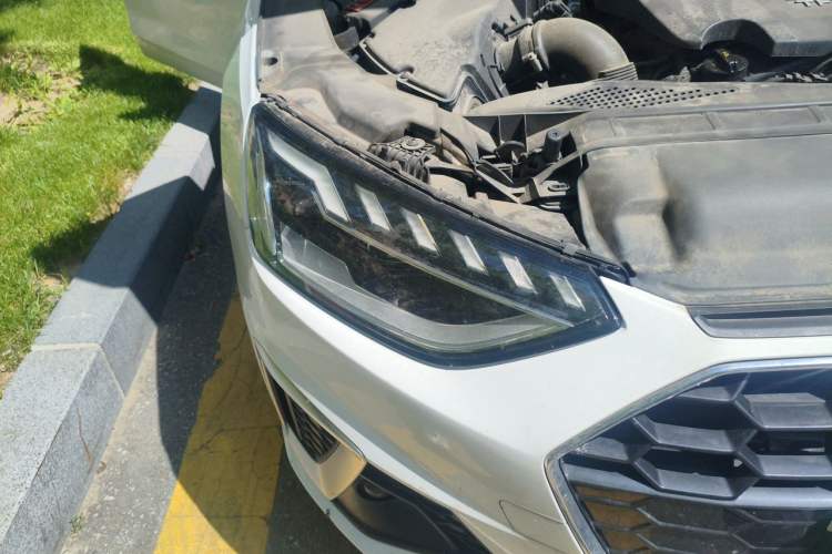 Used Audi A4L 2020 40 TFSI Fashion Dynamic Model Right Front Headlight
