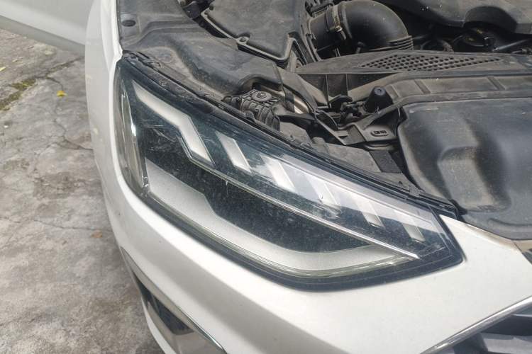 Used Audi A4L 2020 40 TFSI Fashion Dynamic Model Right Front Headlight