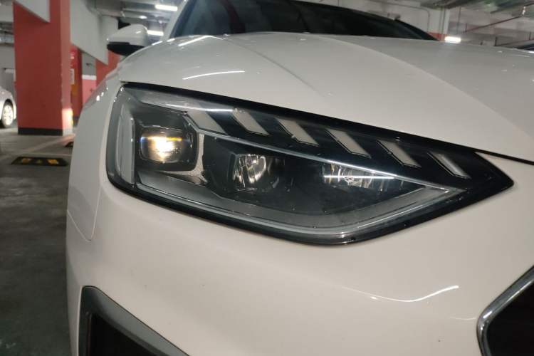 Used Audi A4L 2020 40 TFSI Luxury Dynamic Model Right Front Headlight