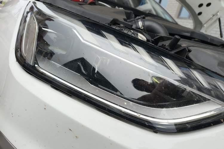 Used Audi A4L 2020 40 TFSI Fashion Dynamic Model Right Front Headlight
