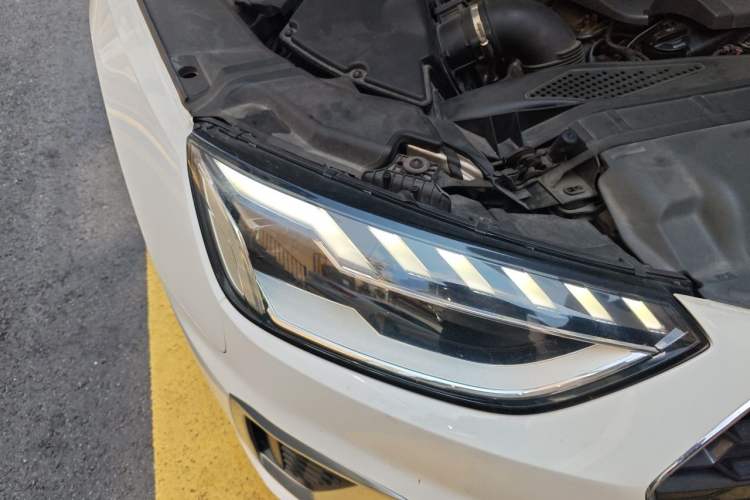 Used Audi A4L 2020 40 TFSI Luxury Dynamic Model Right Front Headlight