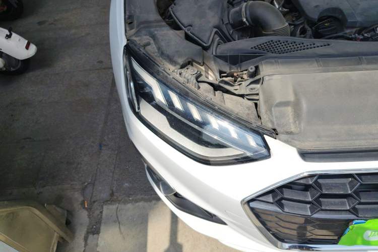 Used Audi A4L 2020 40 TFSI Fashion Dynamic Model Right Front Headlight
