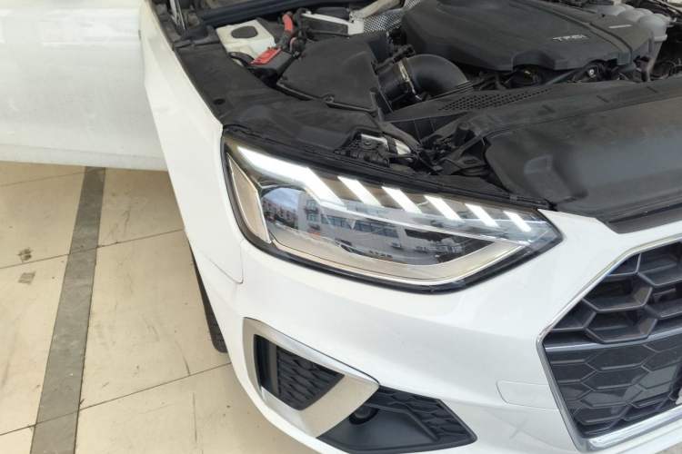 Used Audi A4L 2020 40 TFSI Luxury Dynamic Model Right Front Headlight