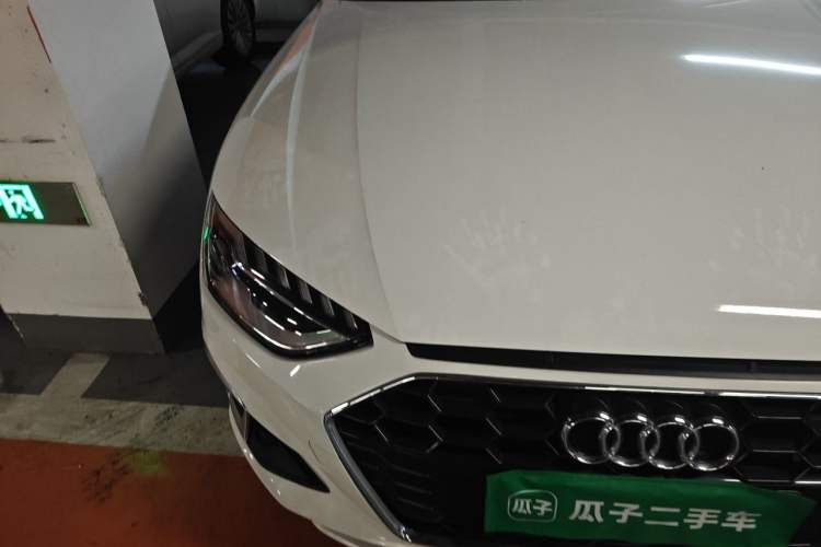 Used Audi A4L 2020 40 TFSI Fashion Dynamic Model Right Front Headlight