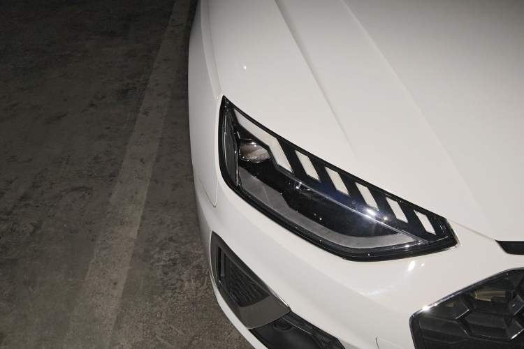 Used Audi A4L 2020 40 TFSI Luxury Dynamic Model Right Front Headlight