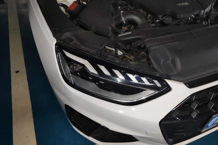 Used Audi A4L 2020 40 TFSI Luxury Dynamic Model Right Front Headlight
