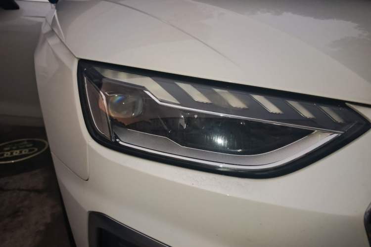 Used Audi A4L 2020 40 TFSI Luxury Dynamic Model Right Front Headlight