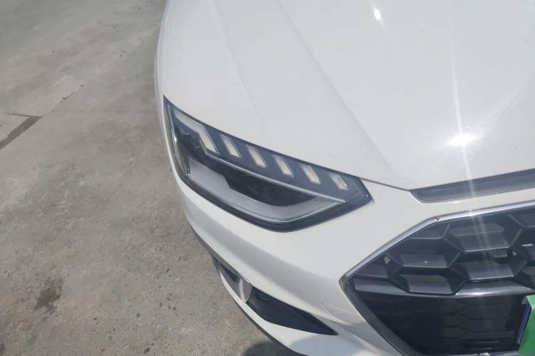 Used Audi A4L 2020 40 TFSI Fashion Dynamic Model Right Front Headlight