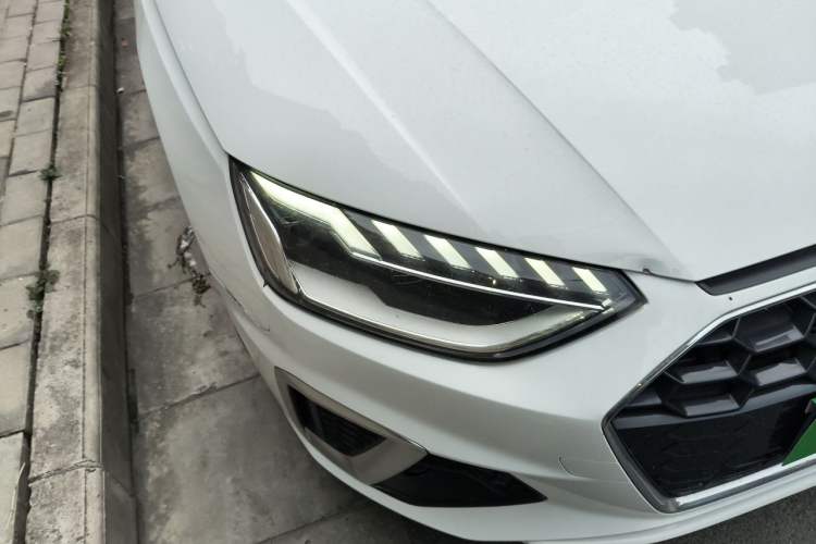 Used Audi A4L 2020 40 TFSI Fashion Dynamic Model Right Front Headlight