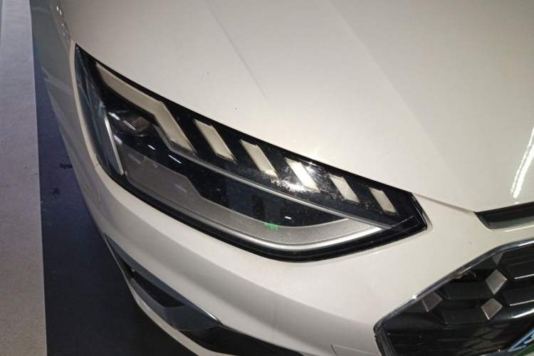 Used Audi A4L 2020 35 TFSI Fashion Dynamic Model Right Front Headlight