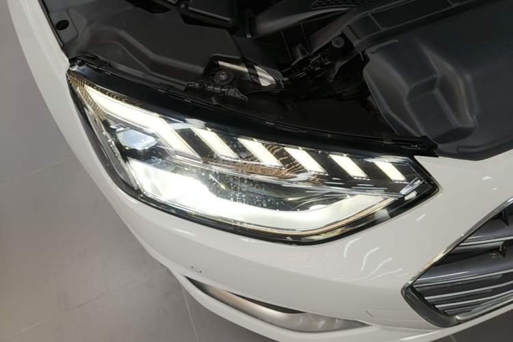 Used Audi A4L 2020 40 TFSI quattro Luxury Prestige Edition Right Front Headlight