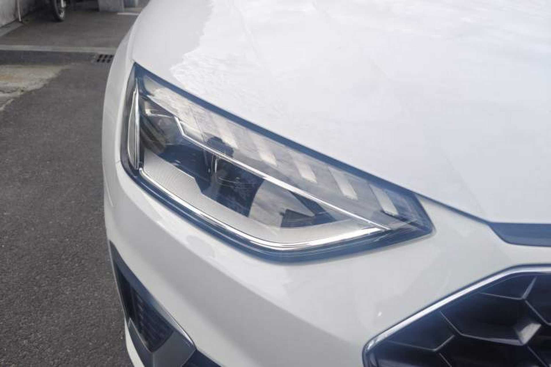 Used Audi A4L 2020 40 TFSI Fashion Dynamic Model Right Front Headlight