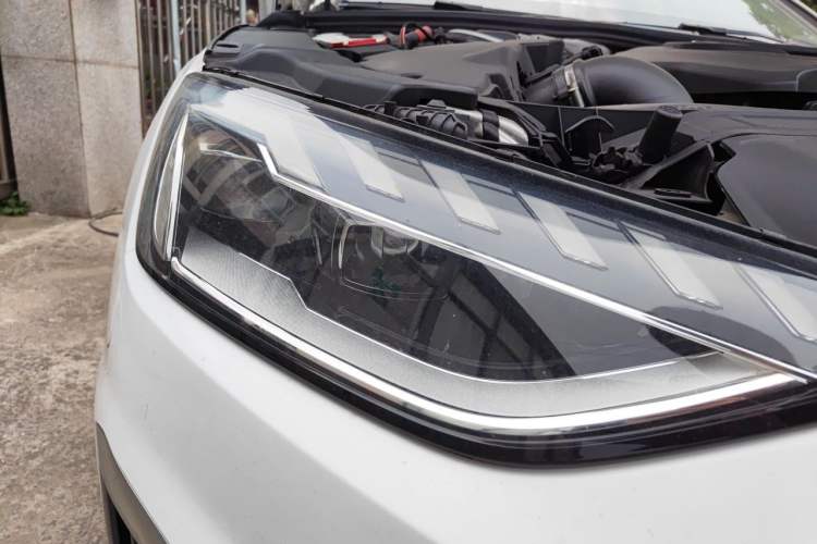 Used Audi A4L 2020 35 TFSI Fashion Dynamic Model Right Front Headlight
