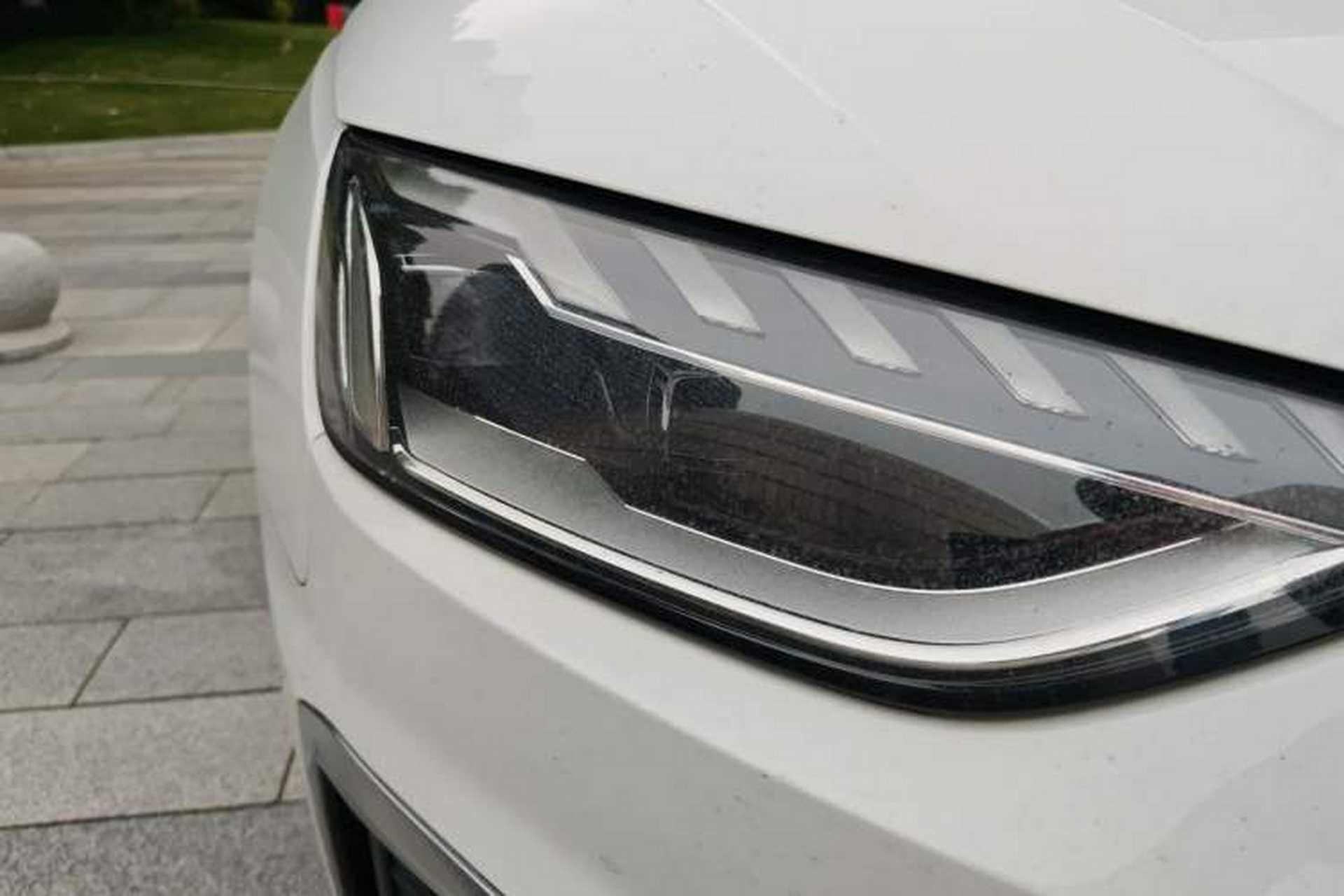 Used Audi A4L 2020 40 TFSI Fashion Dynamic Model Right Front Headlight