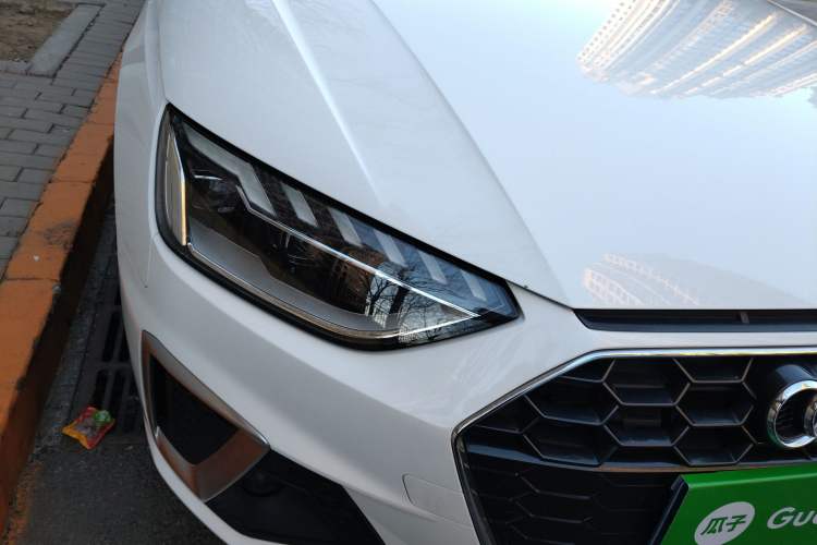 Used Audi A4L 2020 40 TFSI Fashion Dynamic Model Right Front Headlight