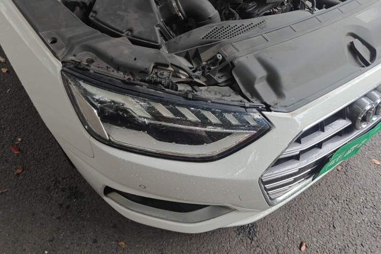 Used Audi A4L 2020 40 TFSI Fashionable and Elegant Model Right Front Headlight