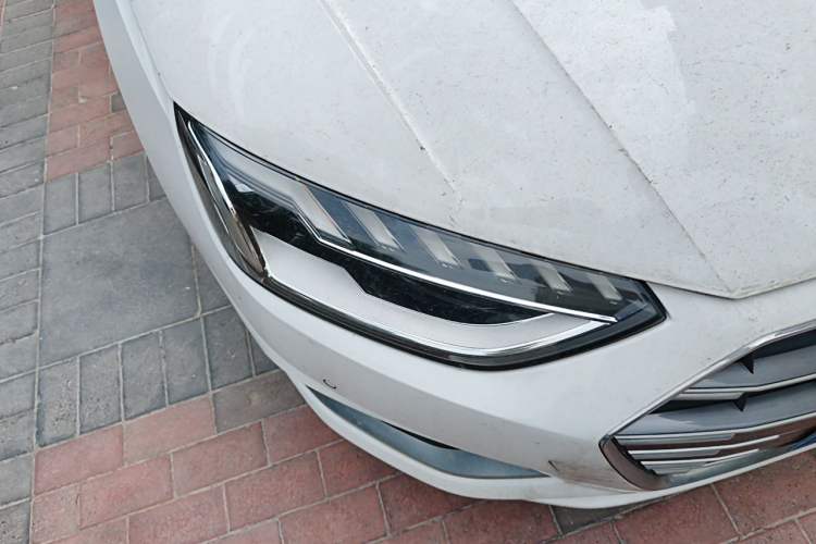 Used Audi A4L 2020 40 TFSI Fashionable and Elegant Model Right Front Headlight