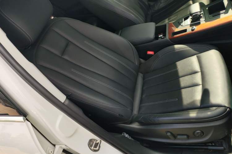Used Audi A4L 2020 40 TFSI Luxury Prestige Edition Right Front Seat