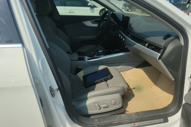 Used Audi A4L 2020 40 TFSI Fashion Dynamic Model Right Front Seat