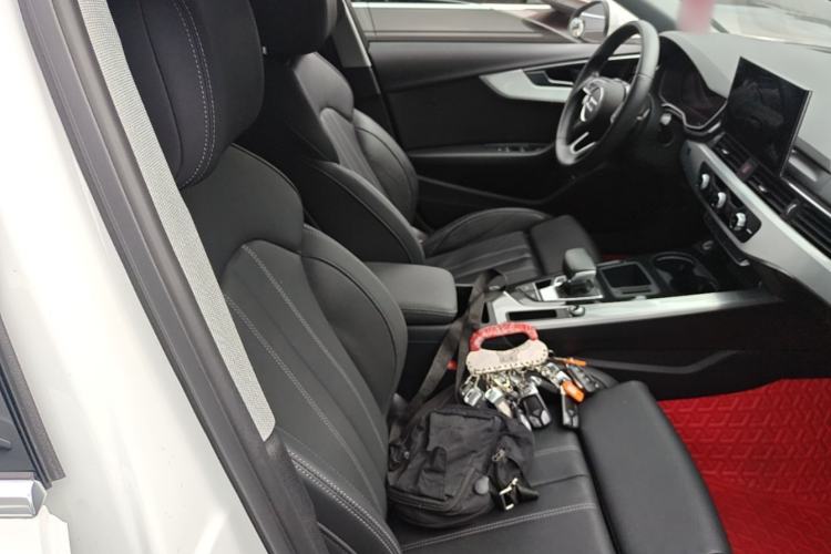 Used Audi A4L 2020 40 TFSI Fashion Dynamic Model Right Front Seat