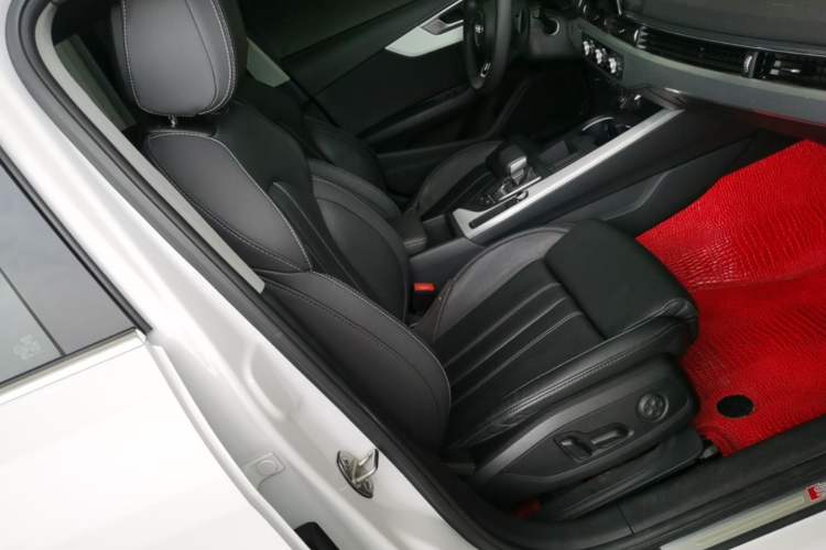 Used Audi A4L 2020 40 TFSI Fashion Dynamic Model Right Front Seat