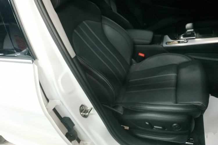 Used Audi A4L 2020 40 TFSI Fashion Dynamic Model Right Front Seat