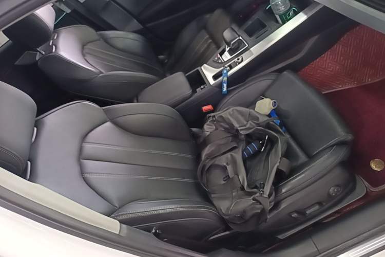 Used Audi A4L 2020 40 TFSI Luxury Dynamic Model Right Front Seat