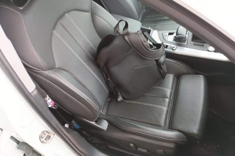 Used Audi A4L 2020 40 TFSI Fashion Dynamic Model Right Front Seat