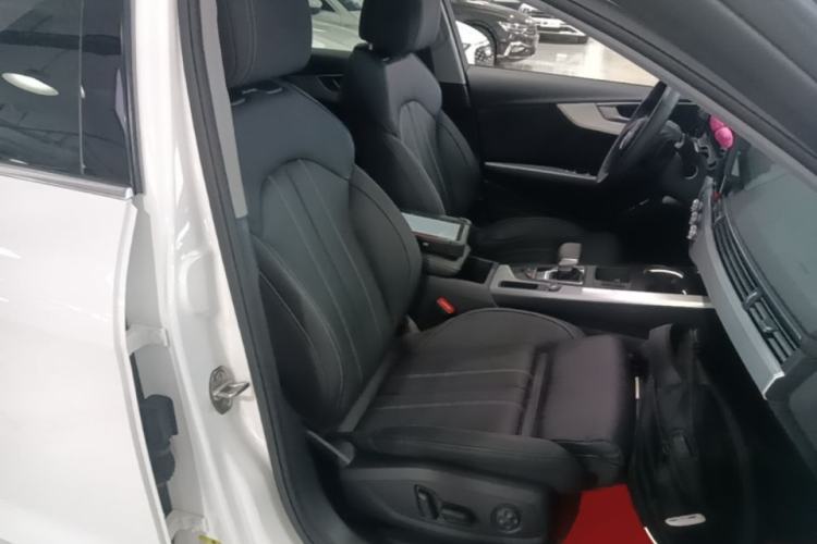 Used Audi A4L 2020 40 TFSI Fashion Dynamic Model Right Front Seat