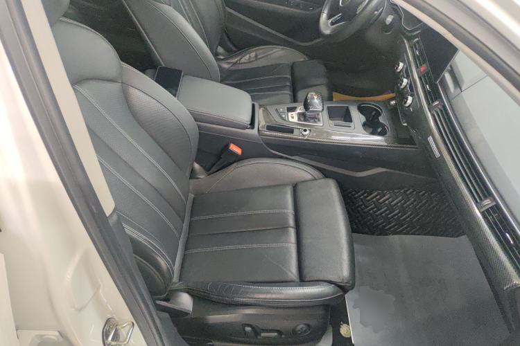 Used Audi A4L 2020 40 TFSI Fashion Dynamic Model Right Front Seat