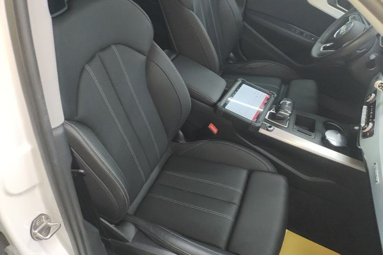 Used Audi A4L 2020 40 TFSI Fashion Dynamic Model Right Front Seat