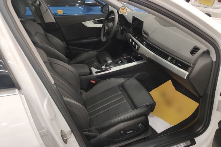 Used Audi A4L 2020 40 TFSI Fashion Dynamic Model Right Front Seat