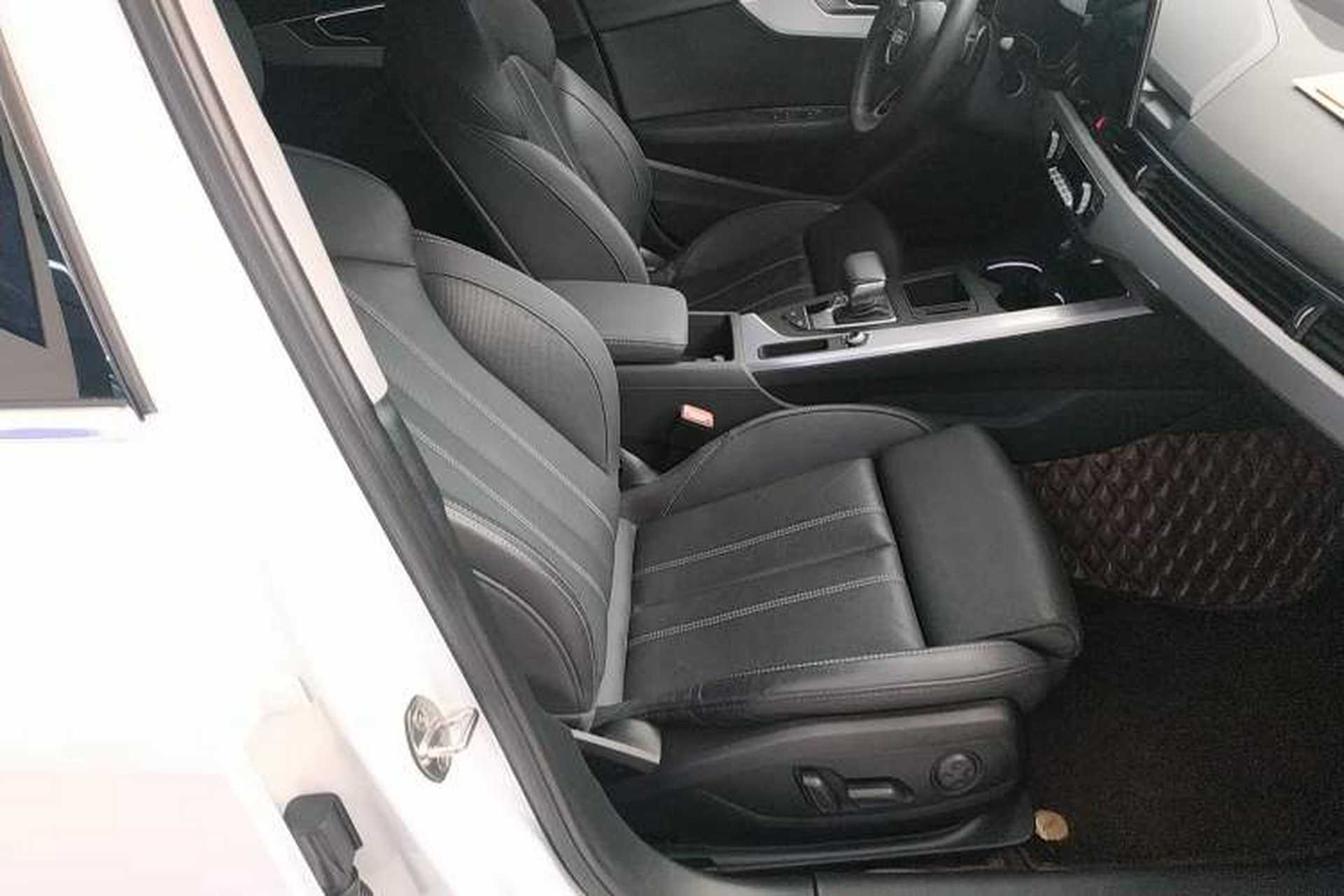 Used Audi A4L 2020 40 TFSI quattro Luxury Dynamic Model Right Front Seat