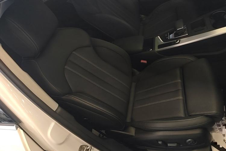 Used Audi A4L 2020 40 TFSI Fashion Dynamic Model Right Front Seat