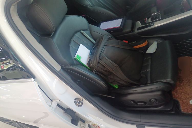 Used Audi A4L 2020 40 TFSI Fashion Dynamic Model Right Front Seat