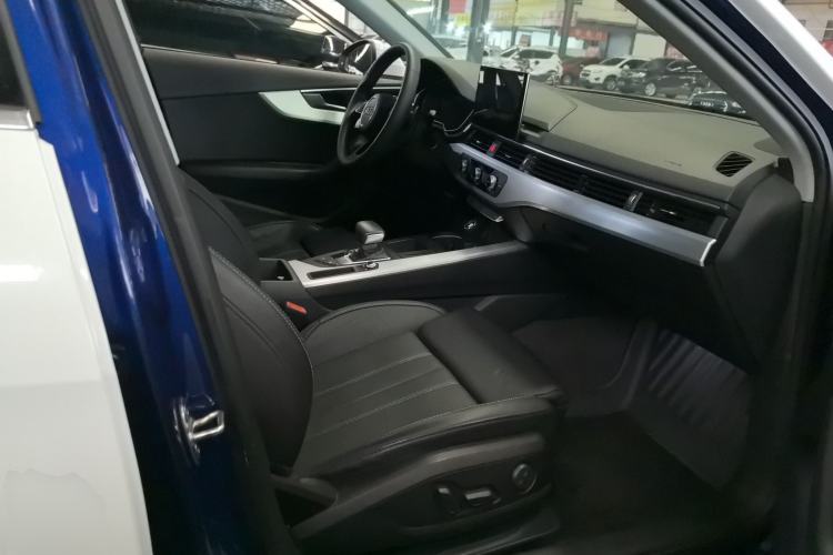 Used Audi A4L 2020 40 TFSI Fashion Dynamic Model Right Front Seat