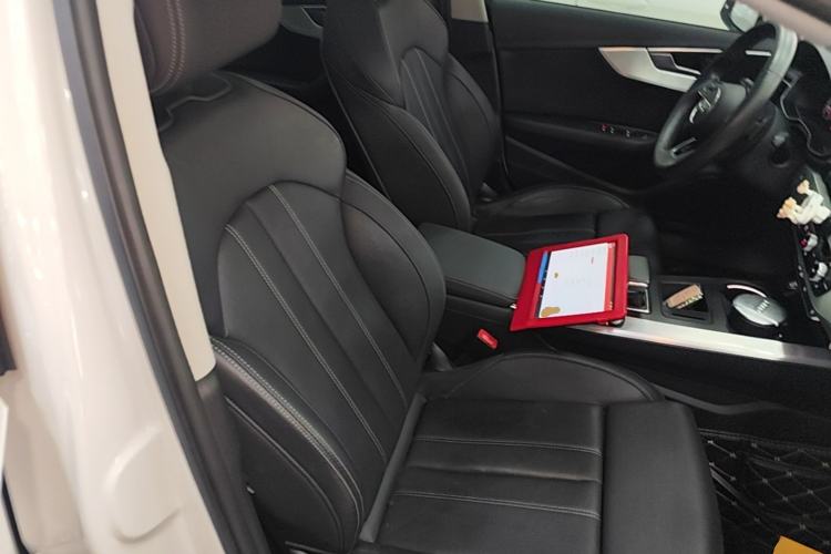 Used Audi A4L 2020 40 TFSI Fashion Dynamic Model Right Front Seat