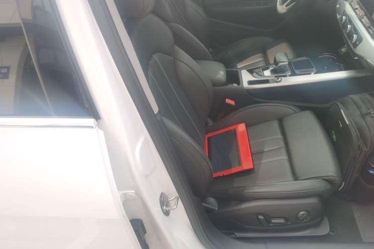 Used Audi A4L 2020 40 TFSI Fashion Dynamic Model Right Front Seat