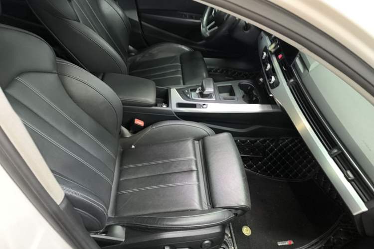 Used Audi A4L 2020 40 TFSI Fashion Dynamic Model Right Front Seat