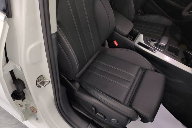 Used Audi A4L 2020 40 TFSI Fashion Dynamic Model Right Front Seat