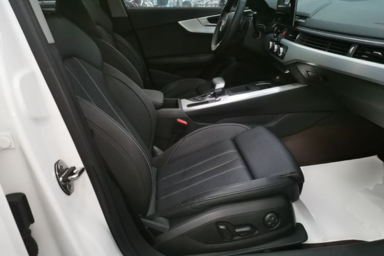 Used Audi A4L 2020 40 TFSI Fashion Dynamic Model Right Front Seat