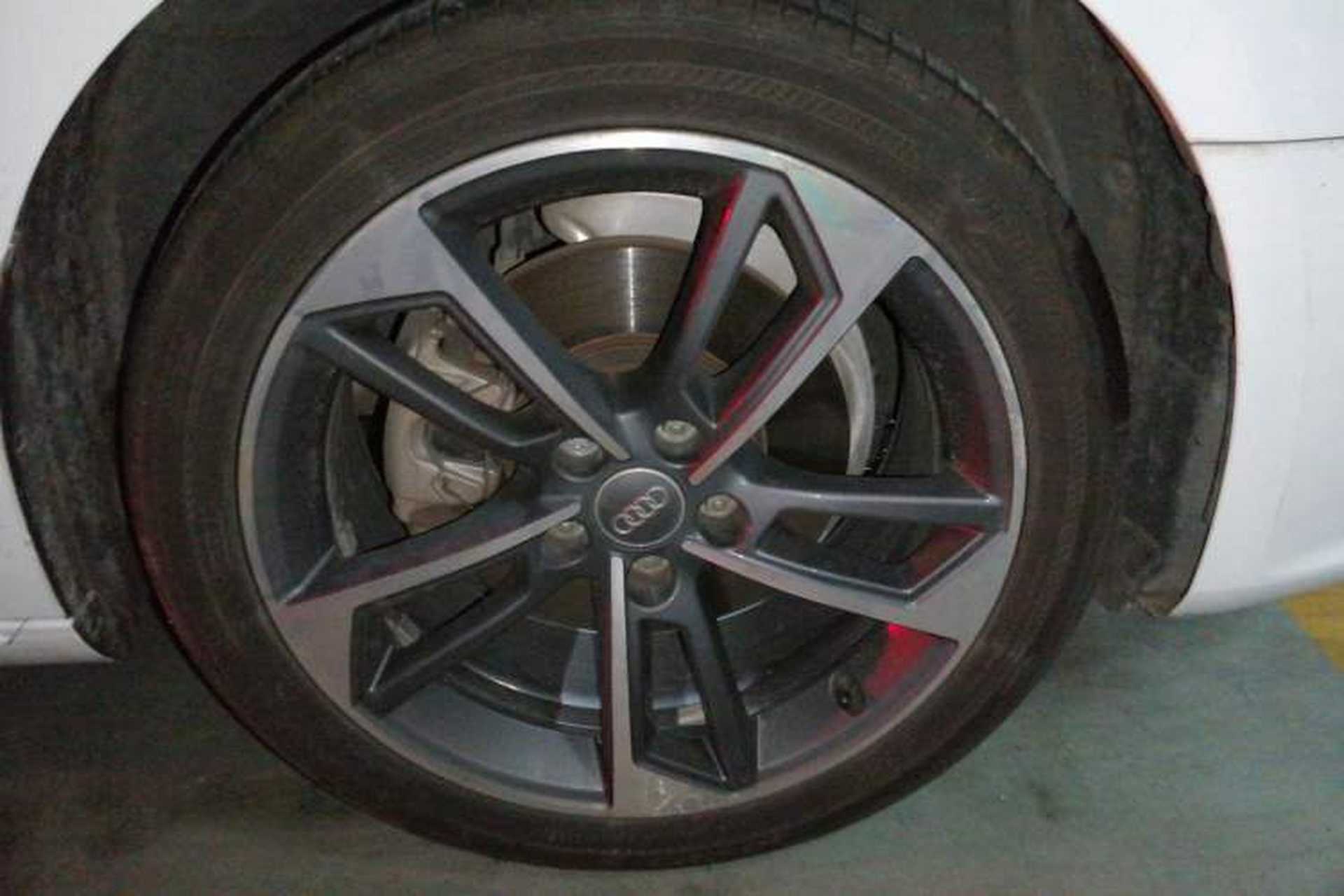 Used Audi A4L 2020 40 TFSI Fashion Dynamic Model Right Front Wheel Hub