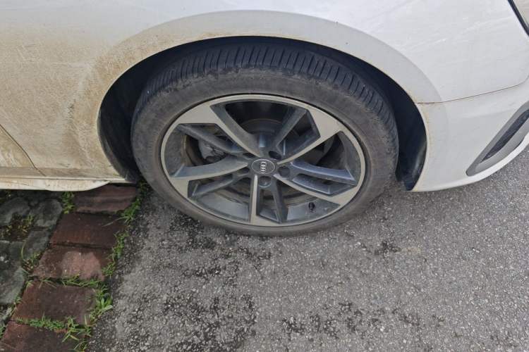 Used Audi A4L 2020 40 TFSI Fashion Dynamic Model Right Front Wheel Hub