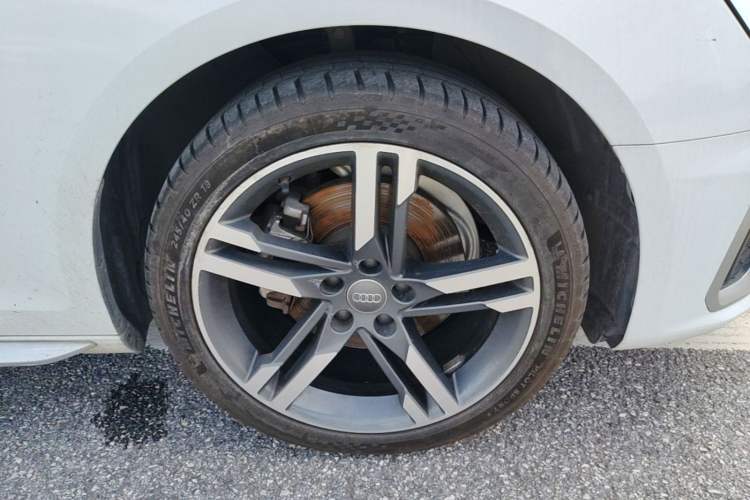 Used Audi A4L 2020 40 TFSI Fashion Dynamic Model Right Front Wheel Hub