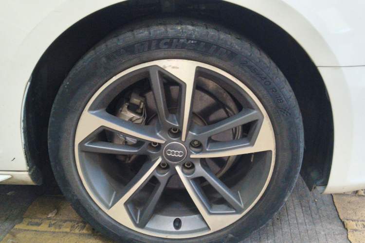 Used Audi A4L 2020 40 TFSI Fashion Dynamic Model Right Front Wheel Hub