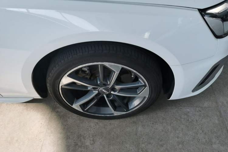 Used Audi A4L 2020 40 TFSI Fashion Dynamic Model Right Front Wheel Hub