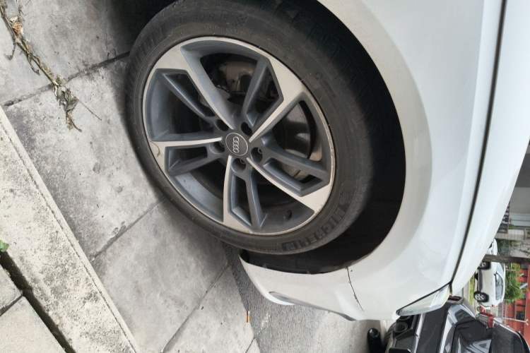 Used Audi A4L 2020 40 TFSI Fashion Dynamic Model Right Front Wheel Hub