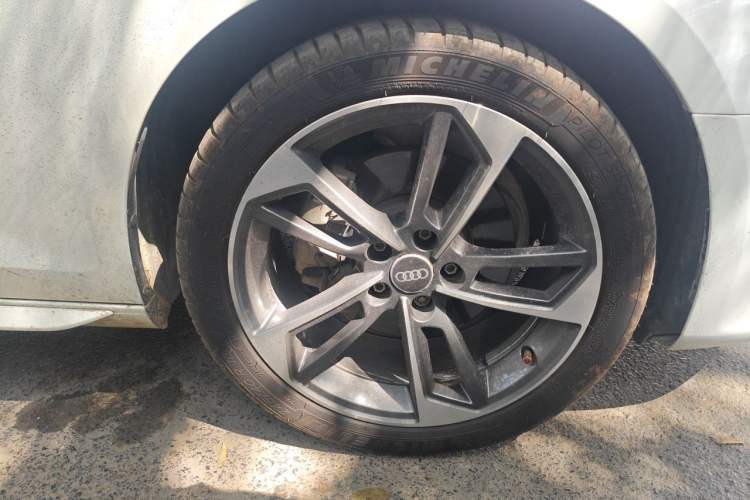 Used Audi A4L 2020 40 TFSI Fashion Dynamic Model Right Front Wheel Hub