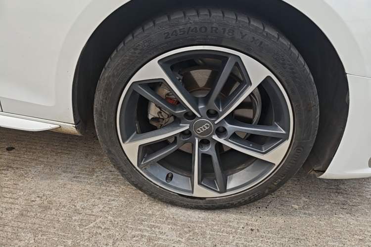 Used Audi A4L 2020 40 TFSI Fashion Dynamic Model Right Front Wheel Hub